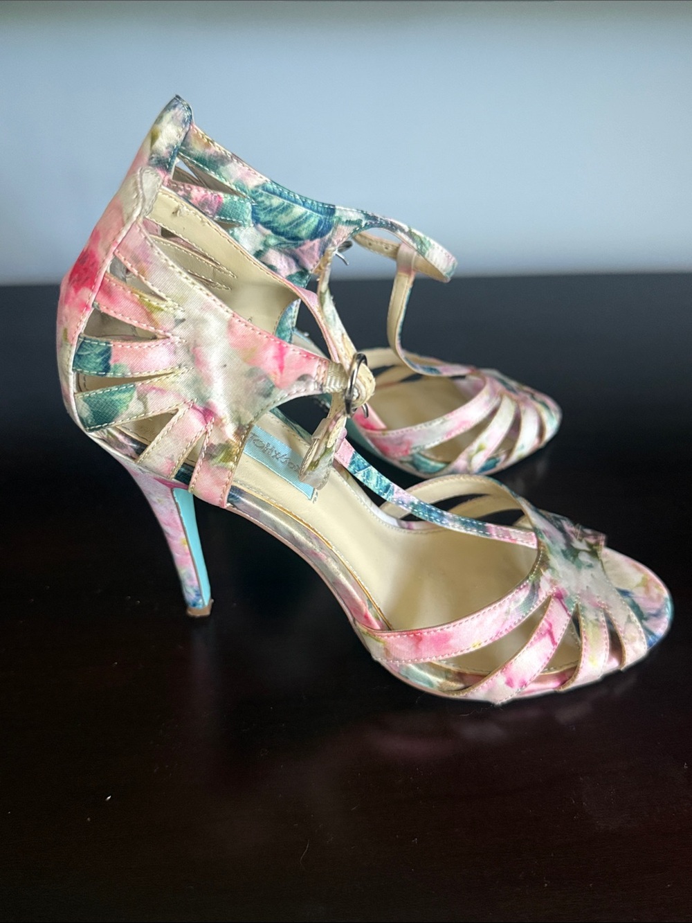 Betsey Johnson Floral Multi-Color Strappy High Heel Sandals Size 8 - Picture 5 of 8